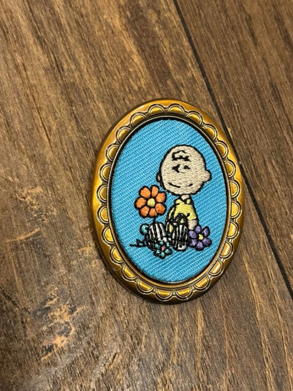 Charlie Brown Enamel Pin - Picture 2 of 3